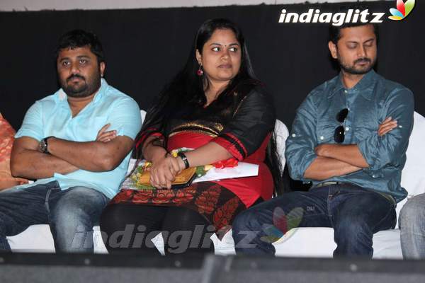 Vijay - Puneet Unveil 'Mugamoodi' Audio